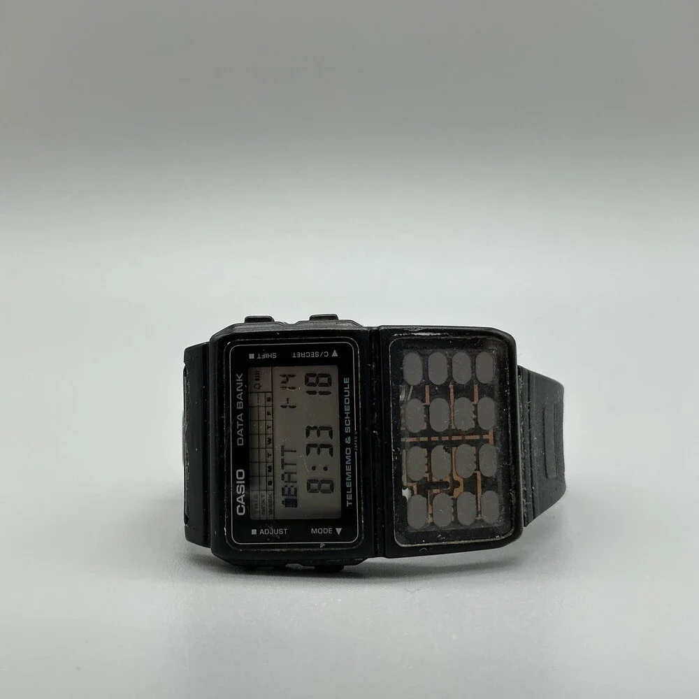 Casio see photos